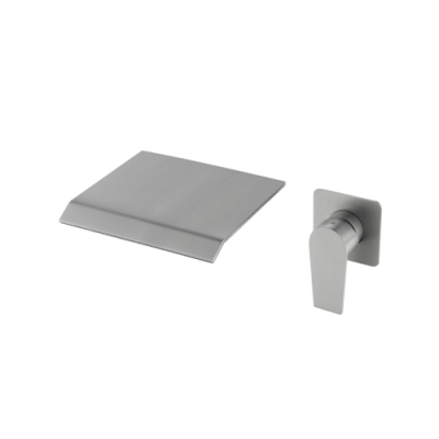 Waterfall basin faucet